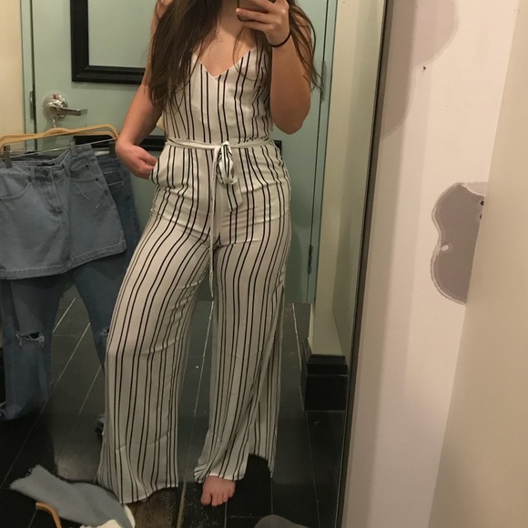 Forever 21 Pants - Jumpsuit !